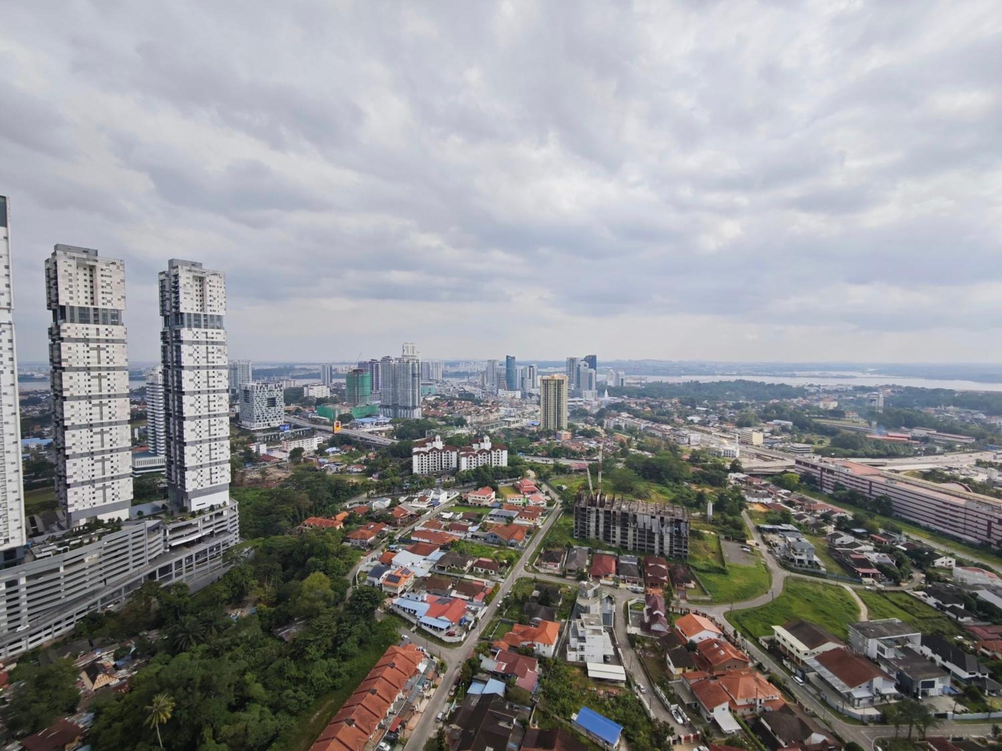 Ais-Kacang Sweet Home Pinnacle Tower Johor Bahru Eksteriør billede