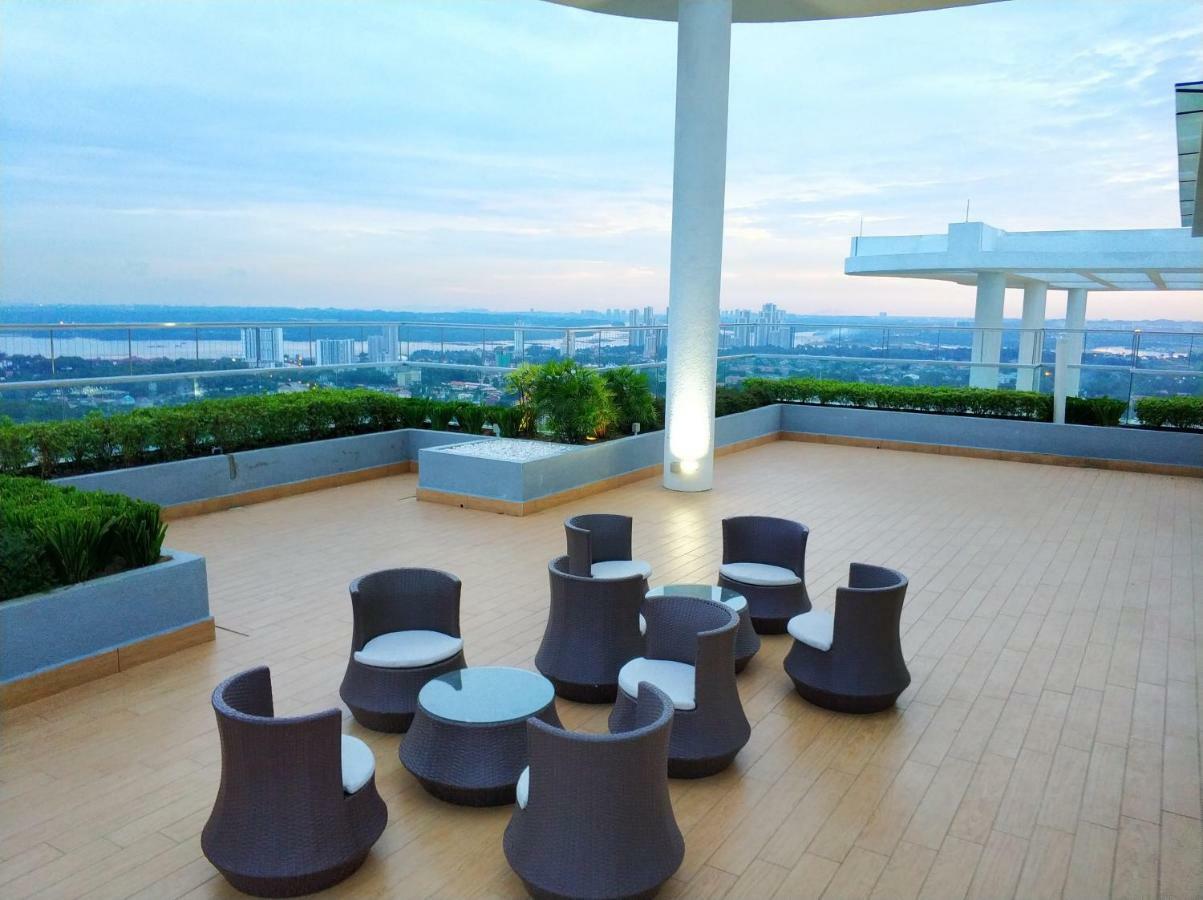 Ais-Kacang Sweet Home Pinnacle Tower Johor Bahru Eksteriør billede